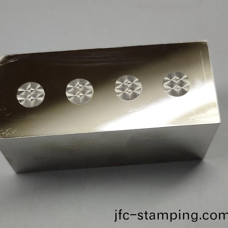 按鍵電鑄(zhu)糢3